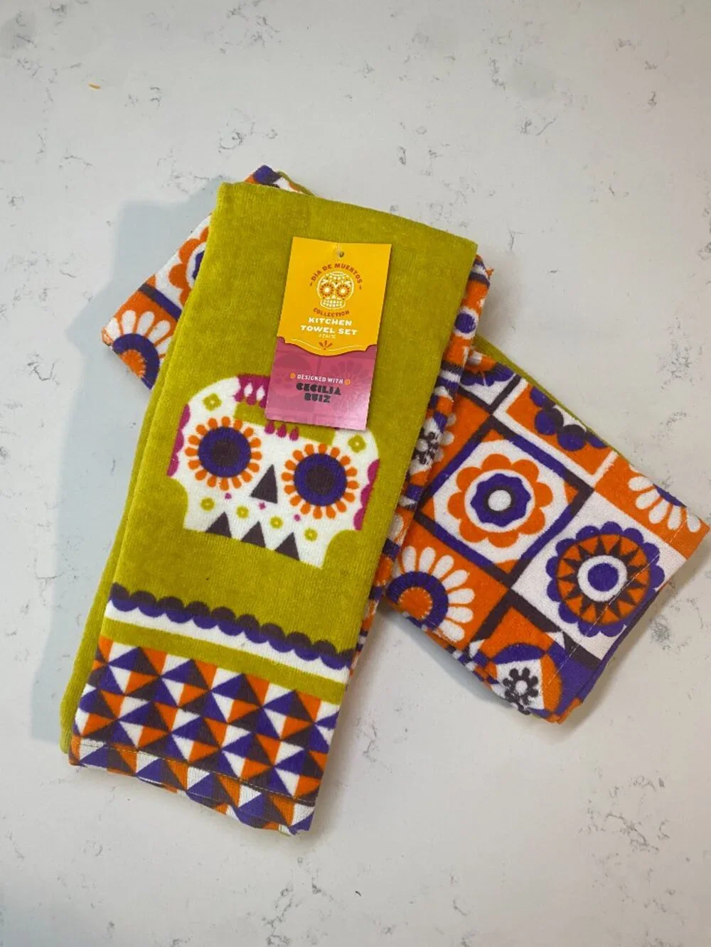 Target Dia de Muertos Cecilia Ruiz Kitchen Towel Set Chartreuse Sugar Skull NWT